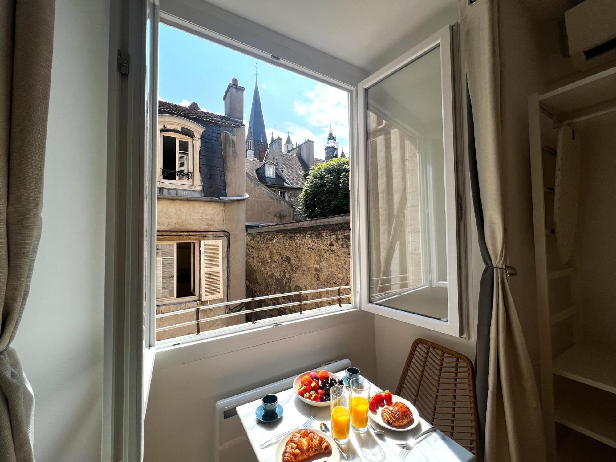 Le Petit Palais Notre Dame - Heart Of Dijon - With Ac Apartment Ngoại thất bức ảnh