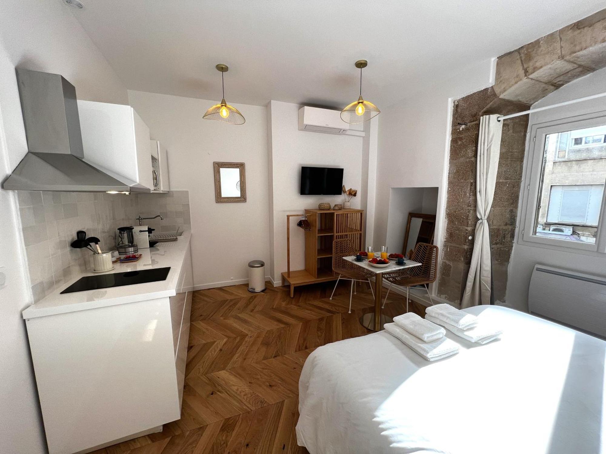 Le Petit Palais Notre Dame - Heart Of Dijon - With Ac Apartment Ngoại thất bức ảnh